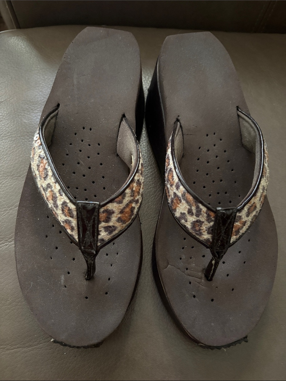 volatile flip-flops